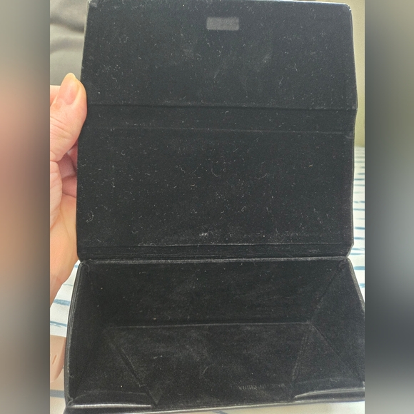 Calvin Klein Collection Black Triangular Eyeglass Sunglass Soft Case - Picture 3 of 6